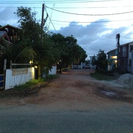 Placencia Hostel ภายนอก รูปภาพ