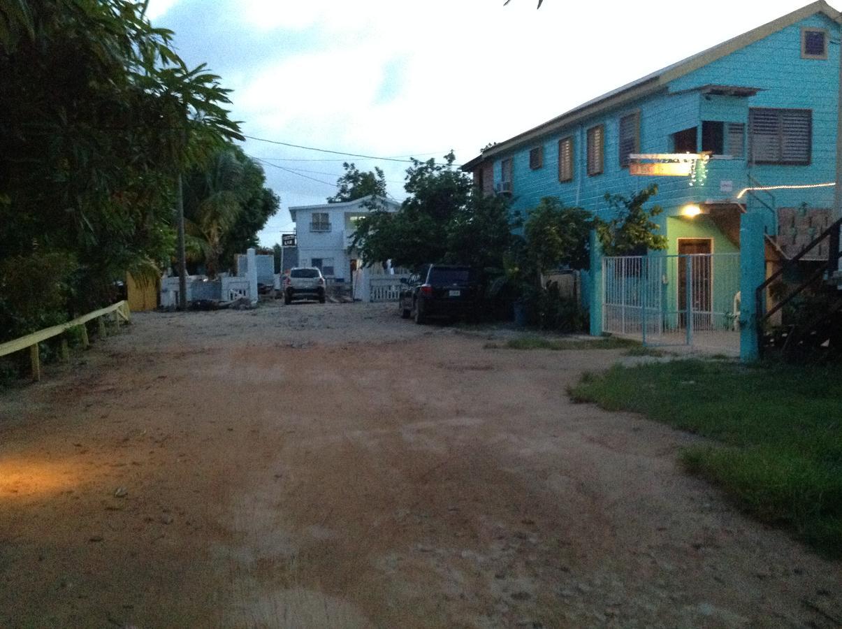 Placencia Hostel ภายนอก รูปภาพ