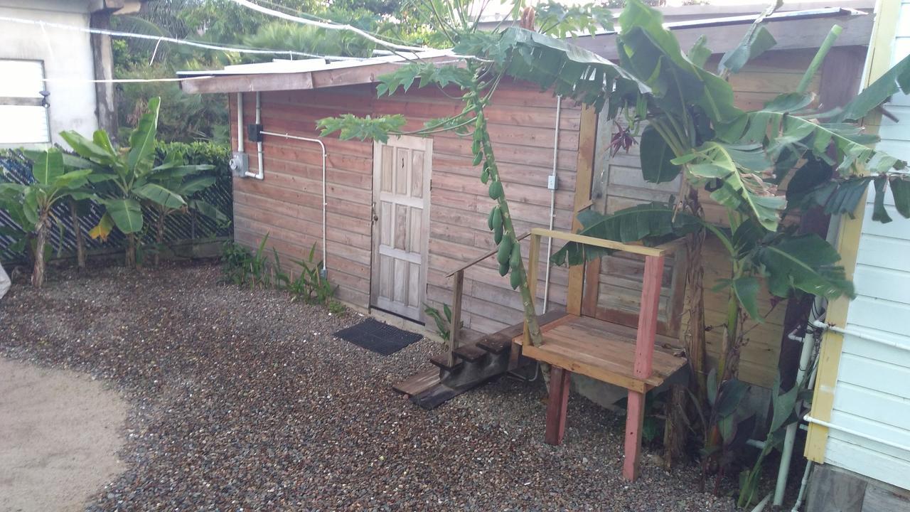 Placencia Hostel ภายนอก รูปภาพ
