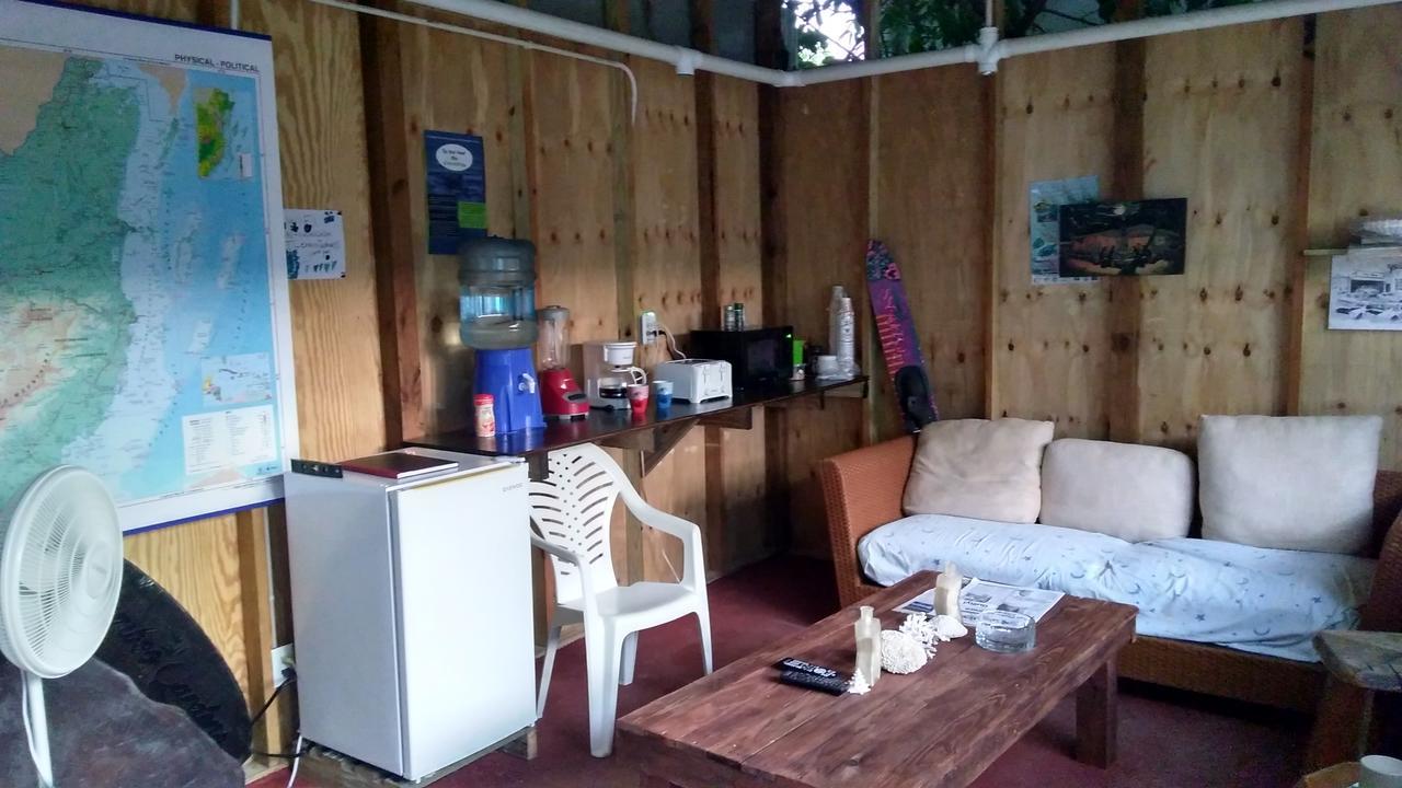 Placencia Hostel ภายนอก รูปภาพ